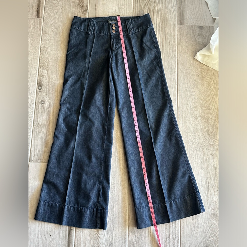 Seven 7 Jeans - Picture 3 of 5